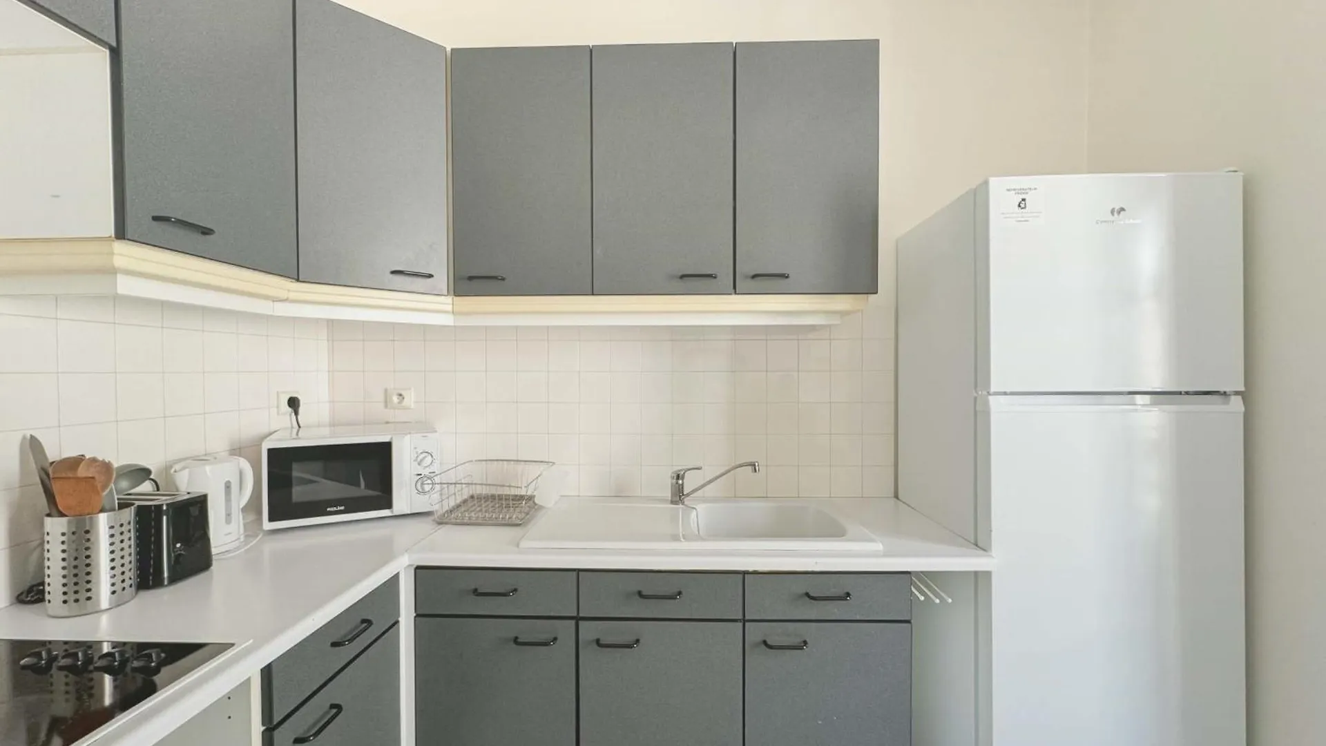 Appartement Flexliving - Whole Flat - Bausset à Paris 0*,