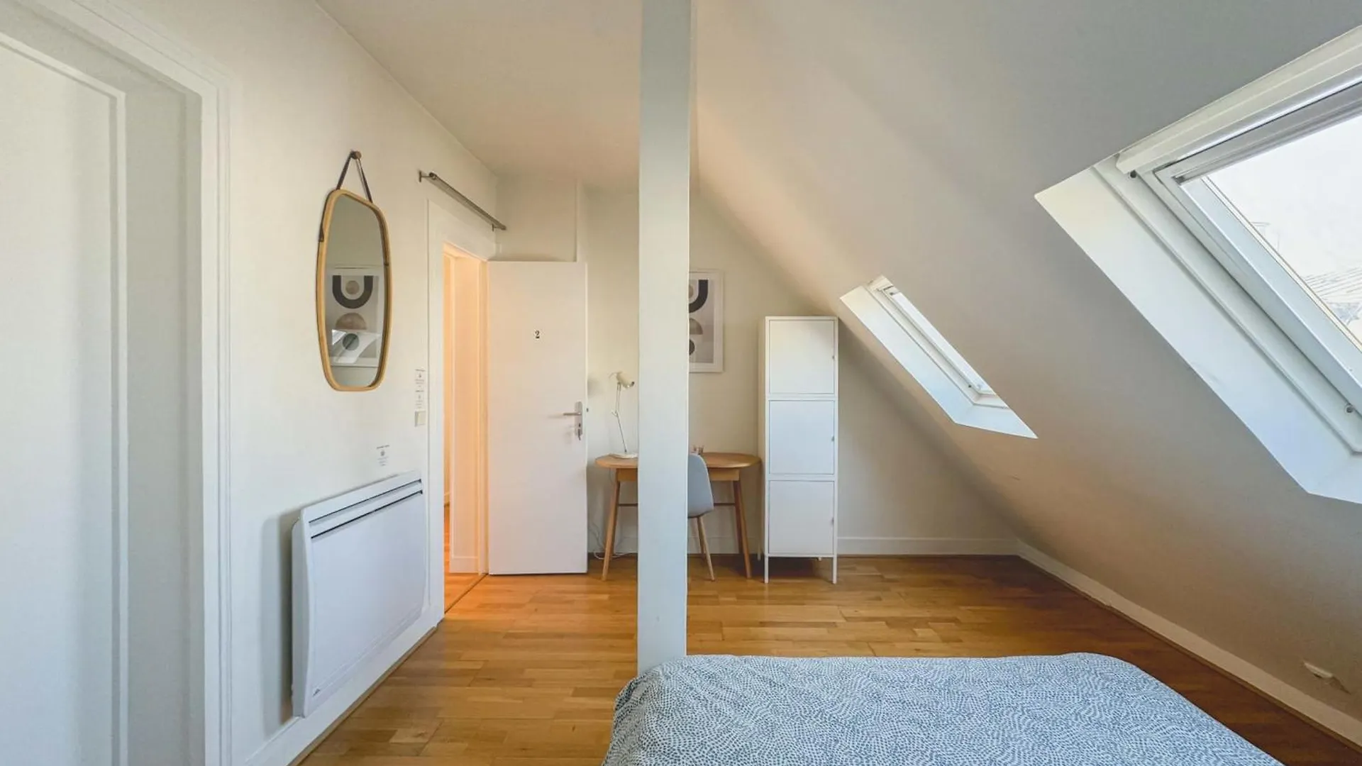 Appartement Flexliving - Whole Flat - Bausset à Paris 0*,