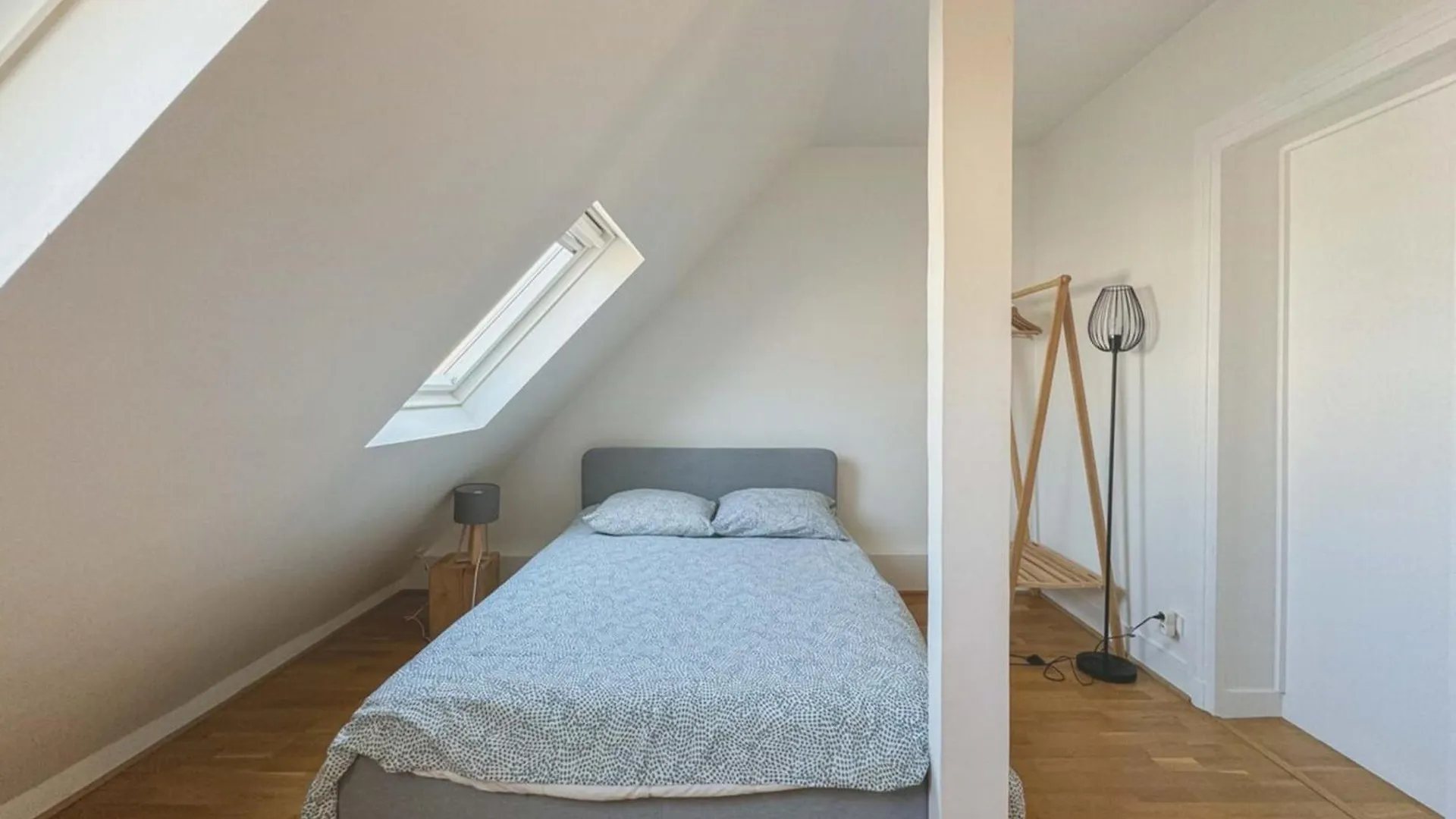 Appartement Flexliving - Whole Flat - Bausset à Paris France