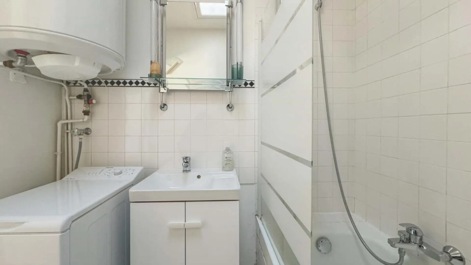 Appartement Flexliving - Whole Flat - Bausset à Paris France